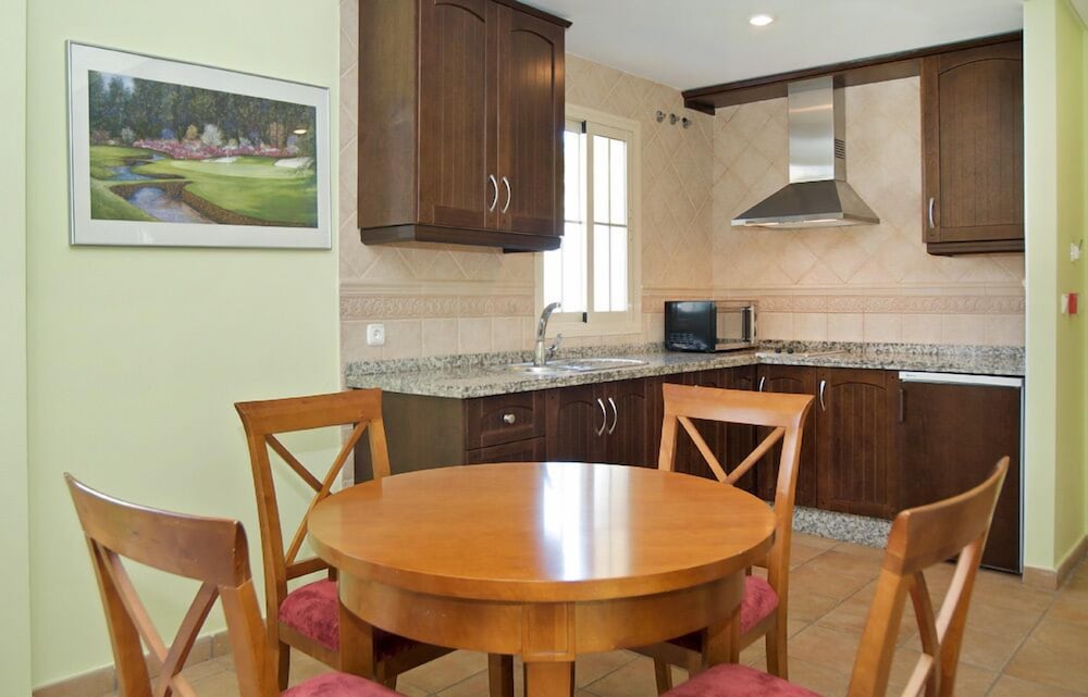 Vista Real Apartments 33/45