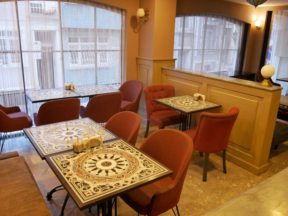 Endless Comfort Hotel Taksim 35/48