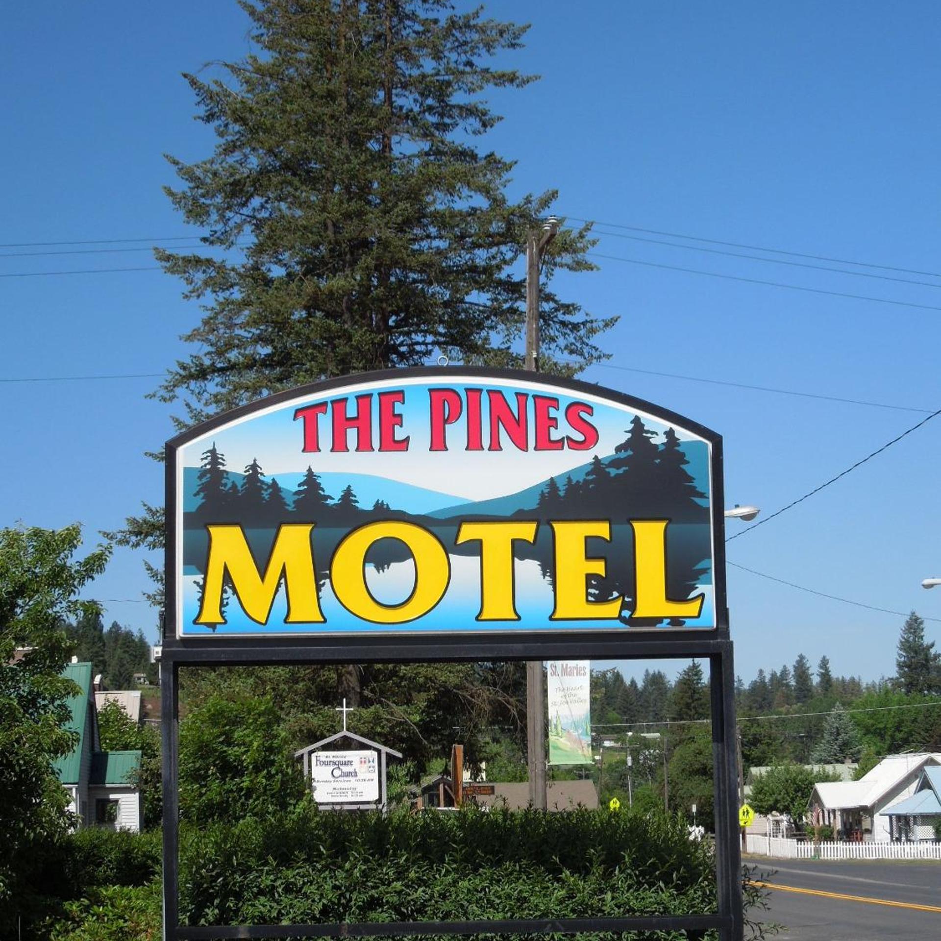 The Pines Motel 4/26