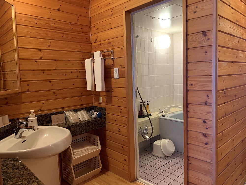 Okubiwako Makino Grand Park Hotel 45/46