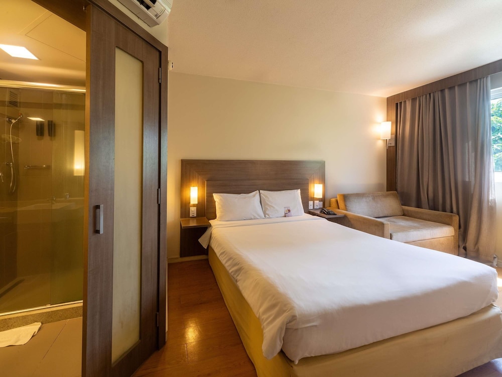 غرفة سوبيريور بسرير مزدوج مع أريكة، Novotel Manaus 4/10