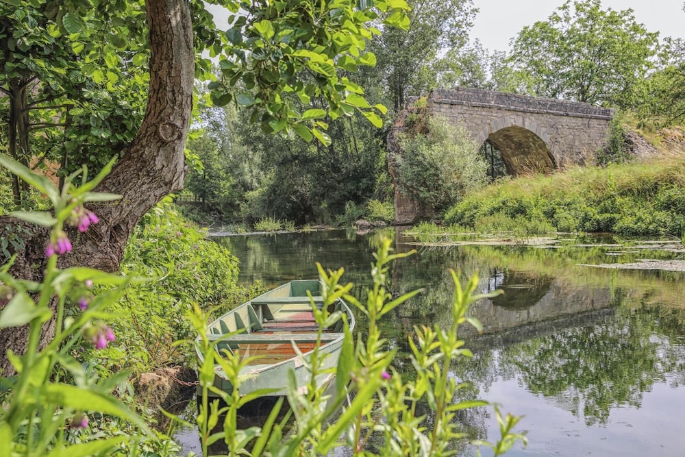 LE PONT DE L OUYSSE 37/50