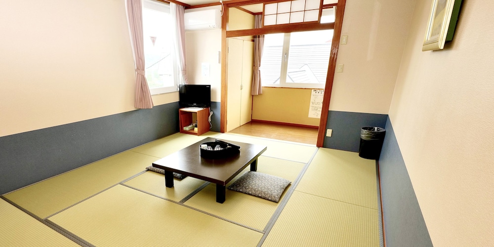 RESORT INN MARION SHINANO 47/67