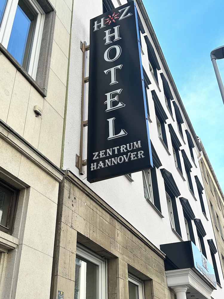 Hotel Zentrum Hannover 4/50