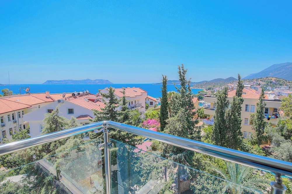 Ekici Hotel 59/65