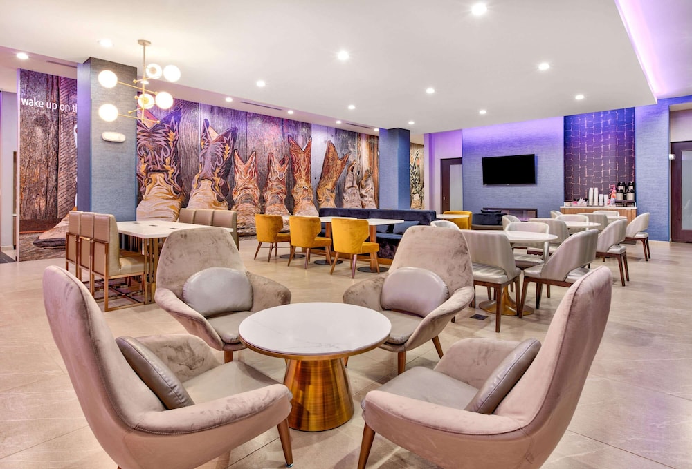 La Quinta Inn & Suites by Wyndham Terrell 31/41