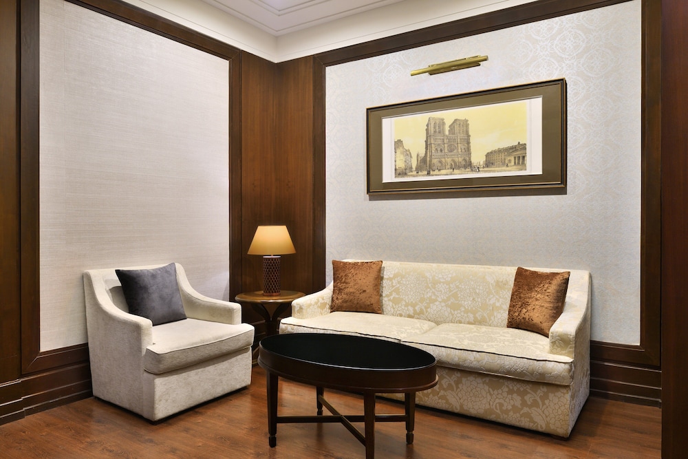 Sheraton Grand Palace Indore Ex the Grand Bhagwati Palace 30/37