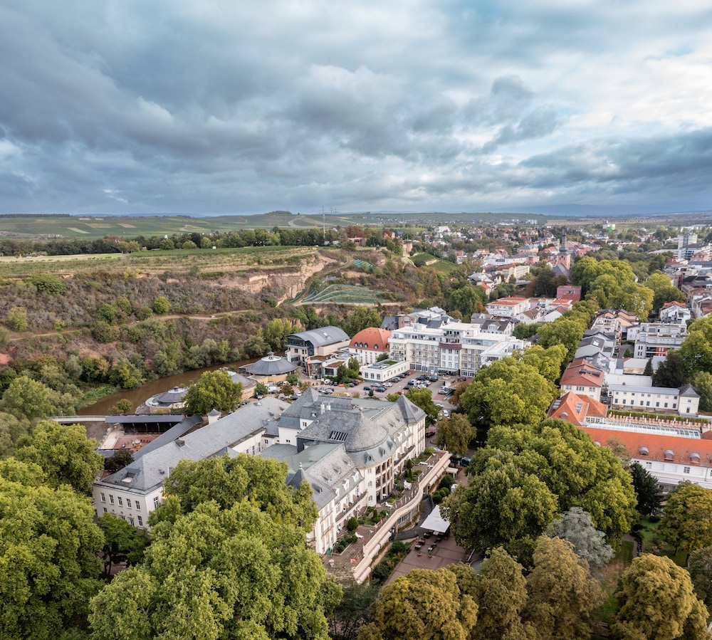 Parkhotel Kurhaus Bad Kreuznach 74/79