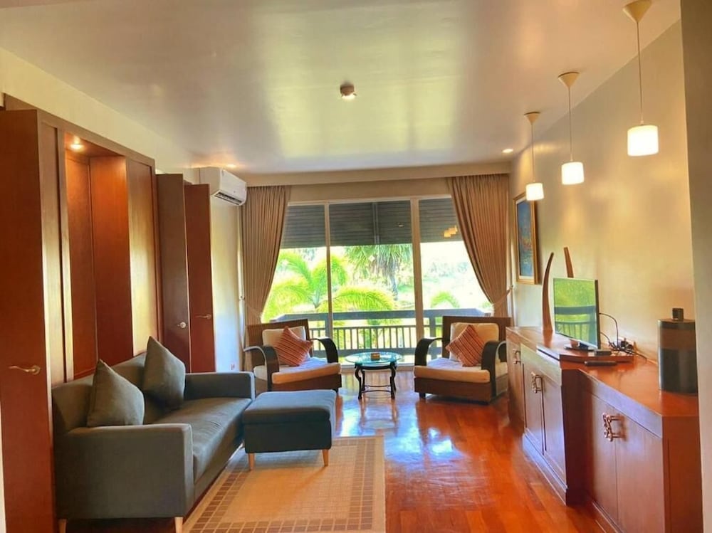 Mission Hills Golf Resort and Spa 32/50