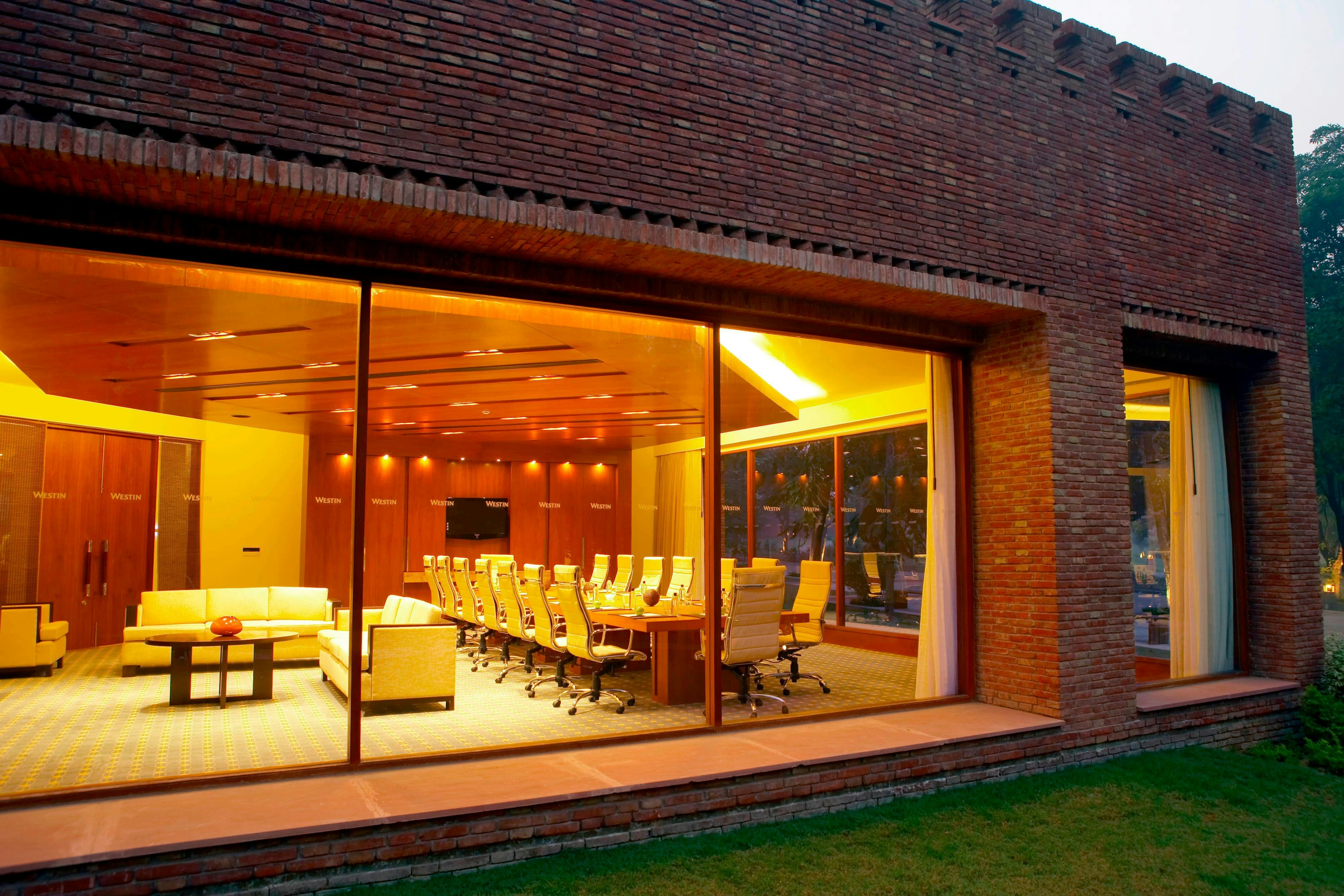 THE WESTIN SOHNA RESORT & SPA 2/45
