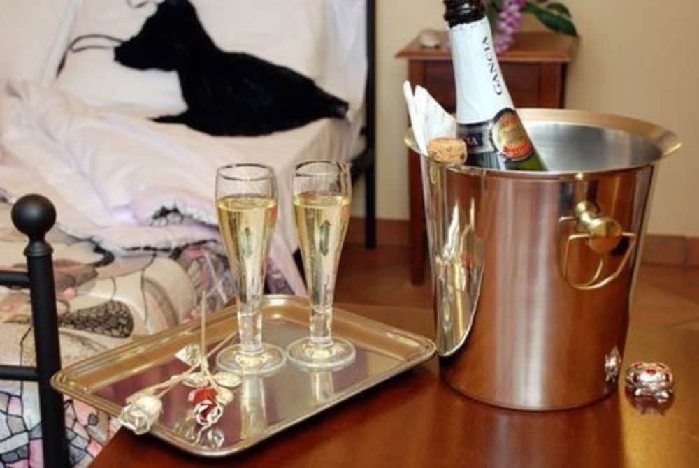 Hotel Marzia 27/34