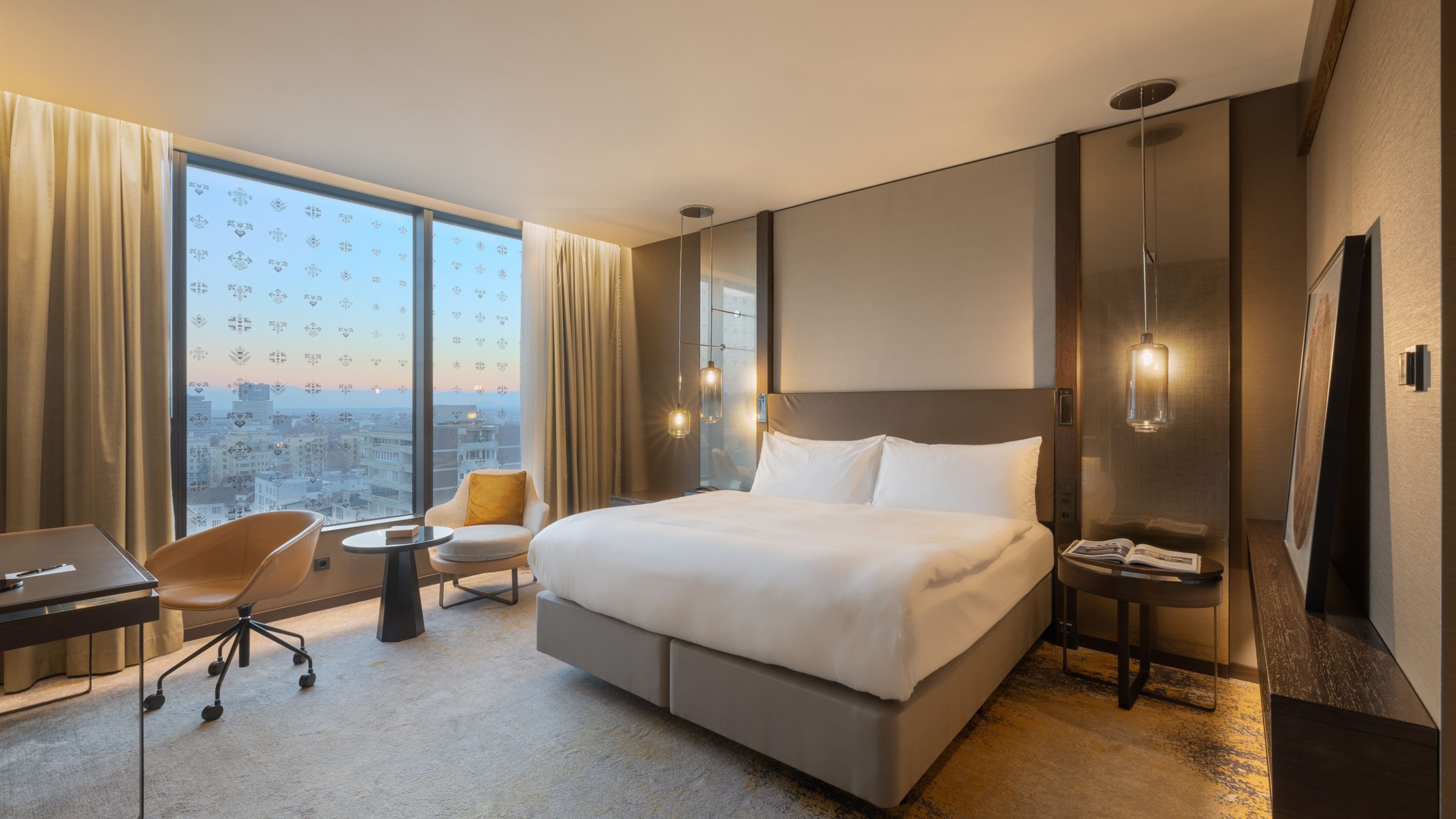 INTERCONTINENTAL LJUBLJANA 23/76