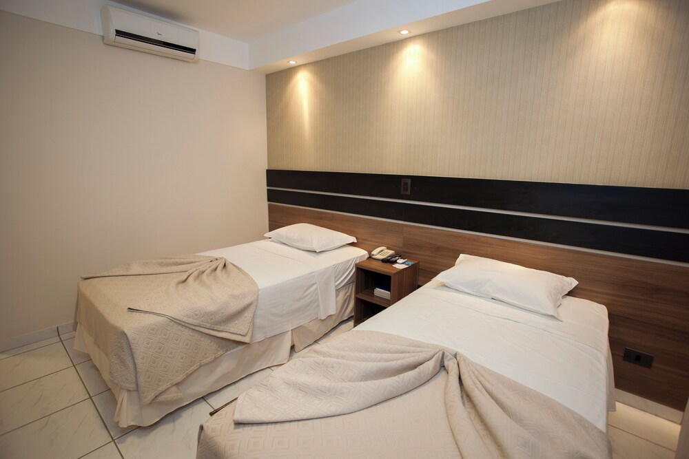 Astron Associado Estoril Hotel 27/64