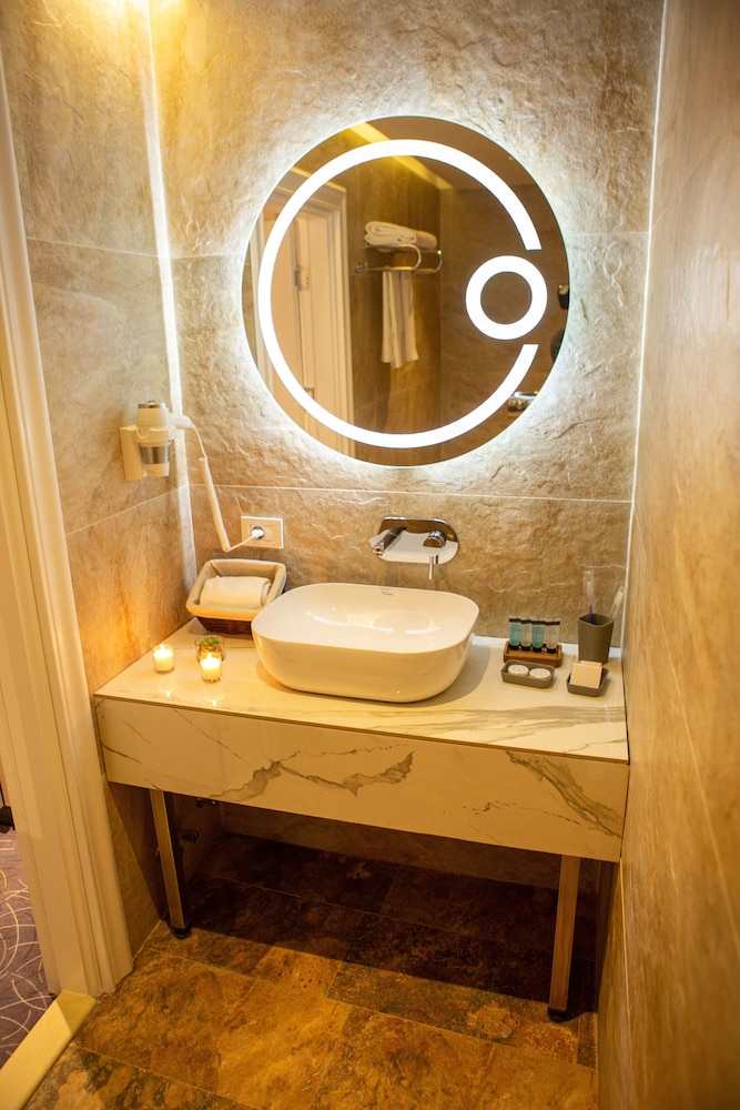 Parkway Inn Hotel Spa 62/62