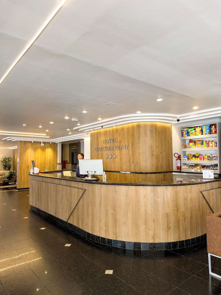 Hotel Gracher Praia 13/68