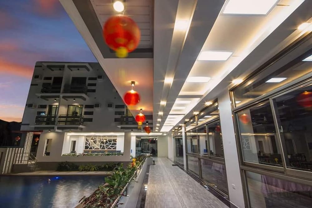 The Mang-Yan Grand Hotel Powered by Cocotel in PUERTO GALERA