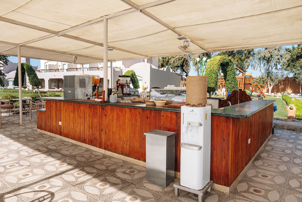 Sentido Akassia Beach 16/84