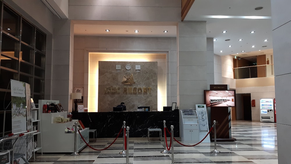 STX Resort Mungyeong 7/50