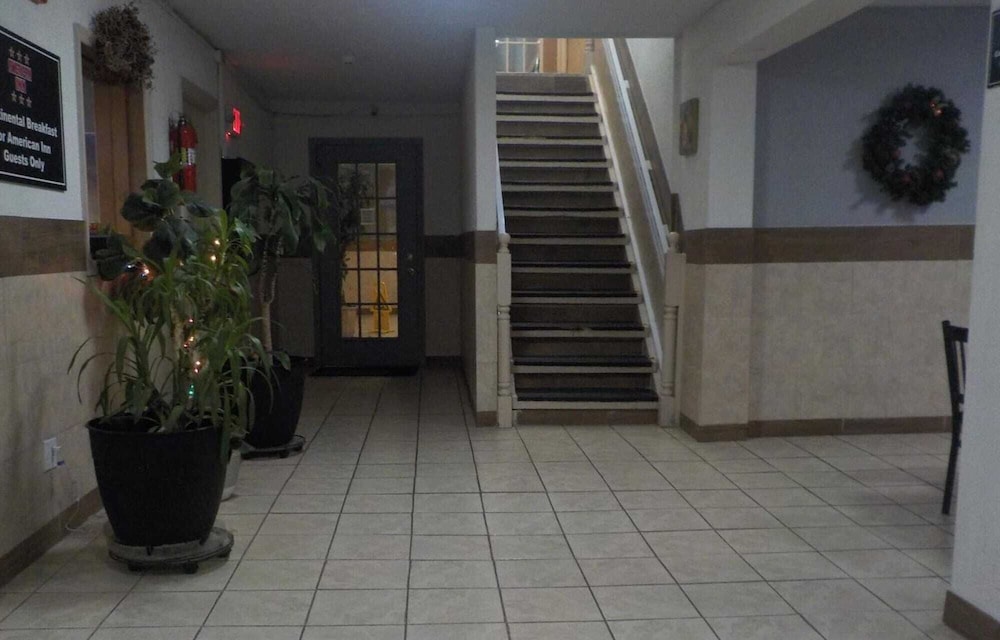 Lobby at Motel6 Hurricane, WV, HURRICANE - WV