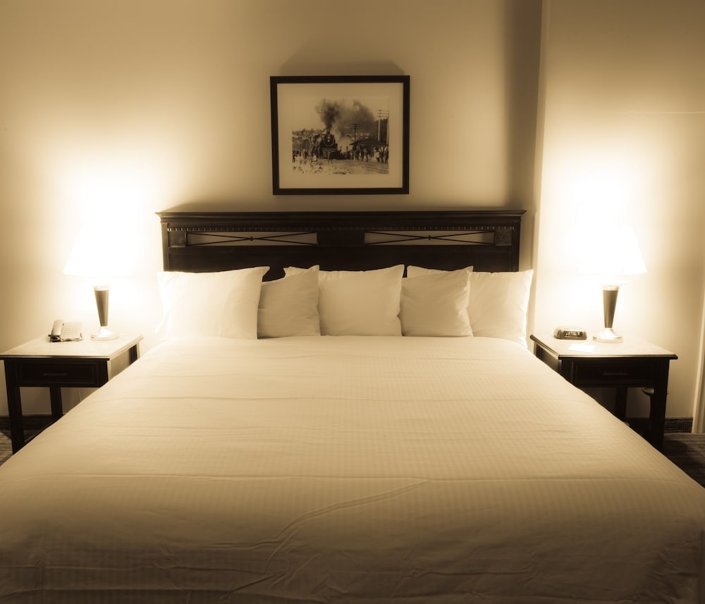 Days Inn By Wyndham Surrey 17/36