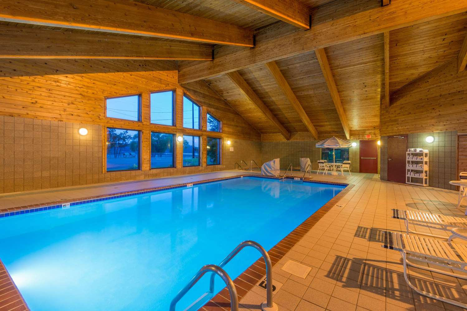 Americinn By Wyndham Minocqua 18/34