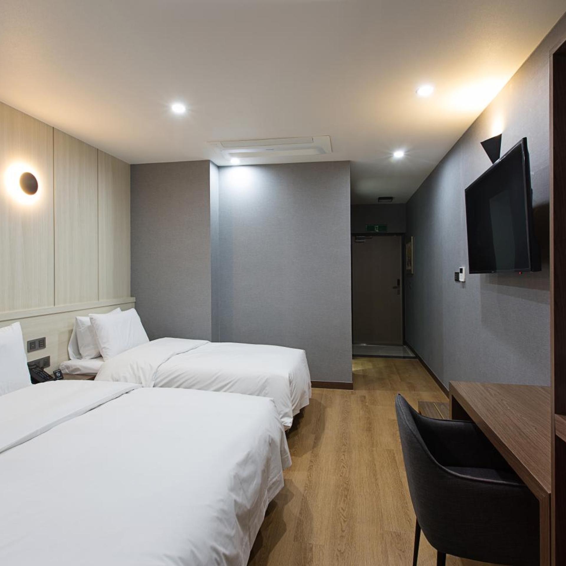 Standard, Twin Beds, Notte La Mia 4/8