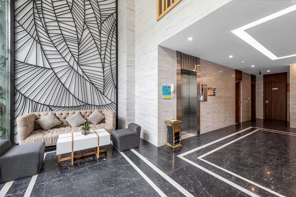 22Land Classic Suites 3/45