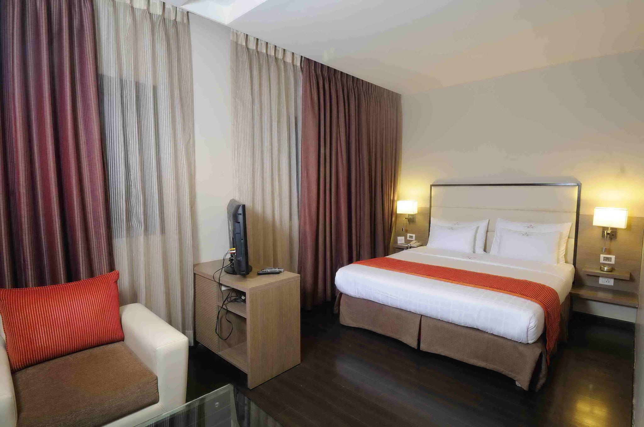 Hotel Landmark Annexe 6/21