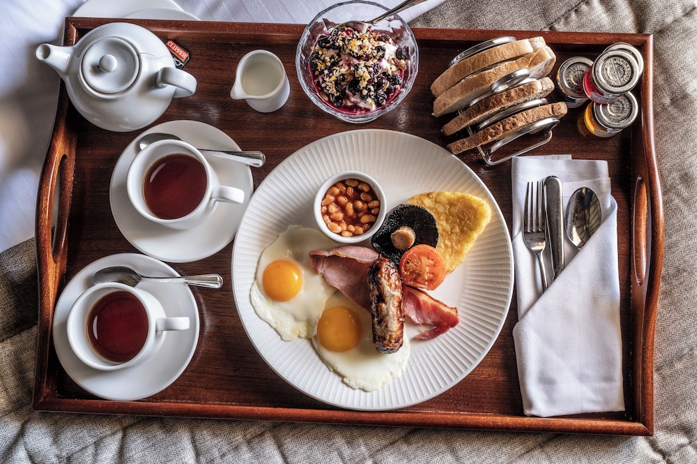 Wood Hall Hotel & Spa 42/55