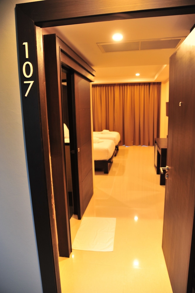 Sunmarina Hotel Cha Am 17/62