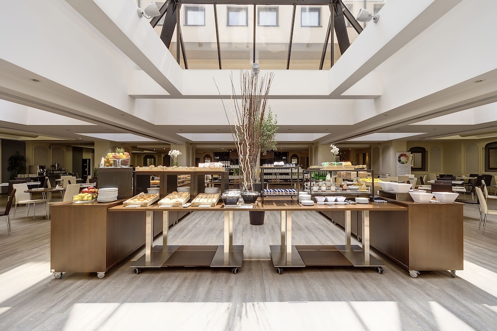 Melia Milano Hotel 7/70