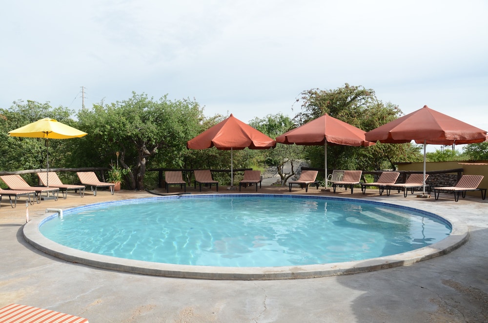 Etosha Safari Camp 38/42