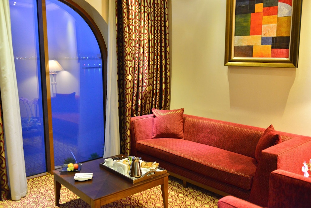 Wellborn Luxury Hotel 27/47