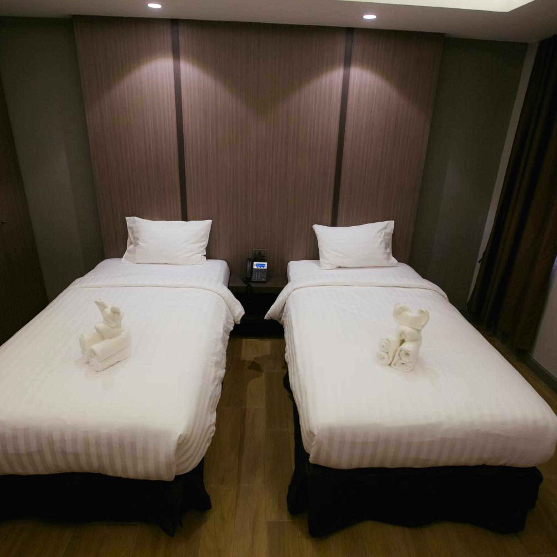 The Bed Hotel 17/50