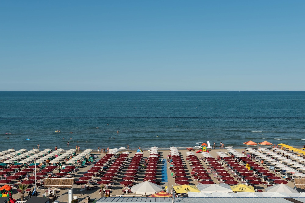 Hotel Paradiso Grottammare 36/50