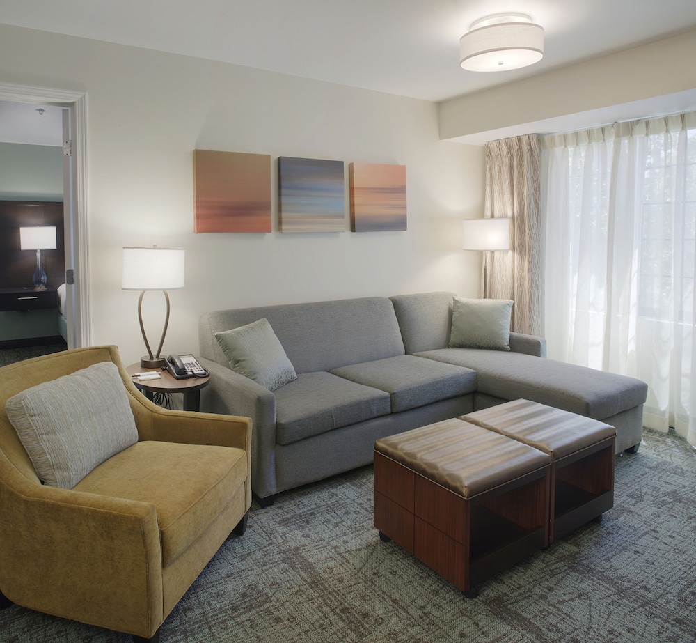 Staybridge Suites Fayetteville Univ of Arkansas 30/51