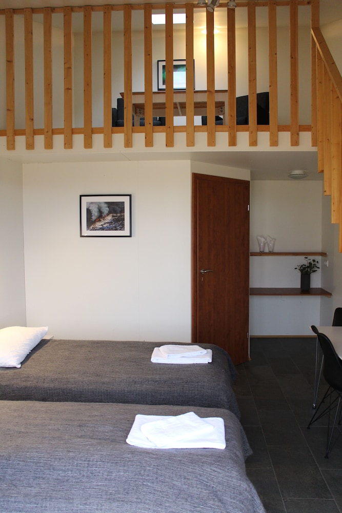 Hotel A 4/50
