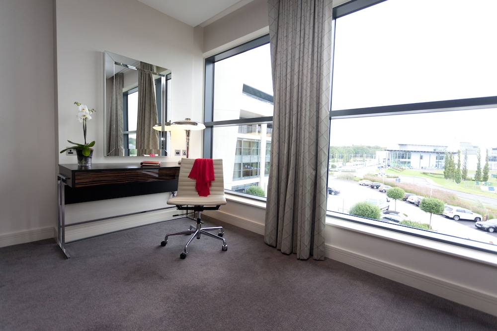 Brooklands Hotel 29/29