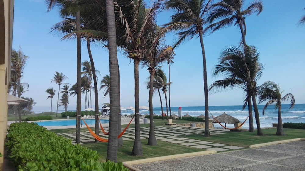 Tres Vidas Acapulco 41/50