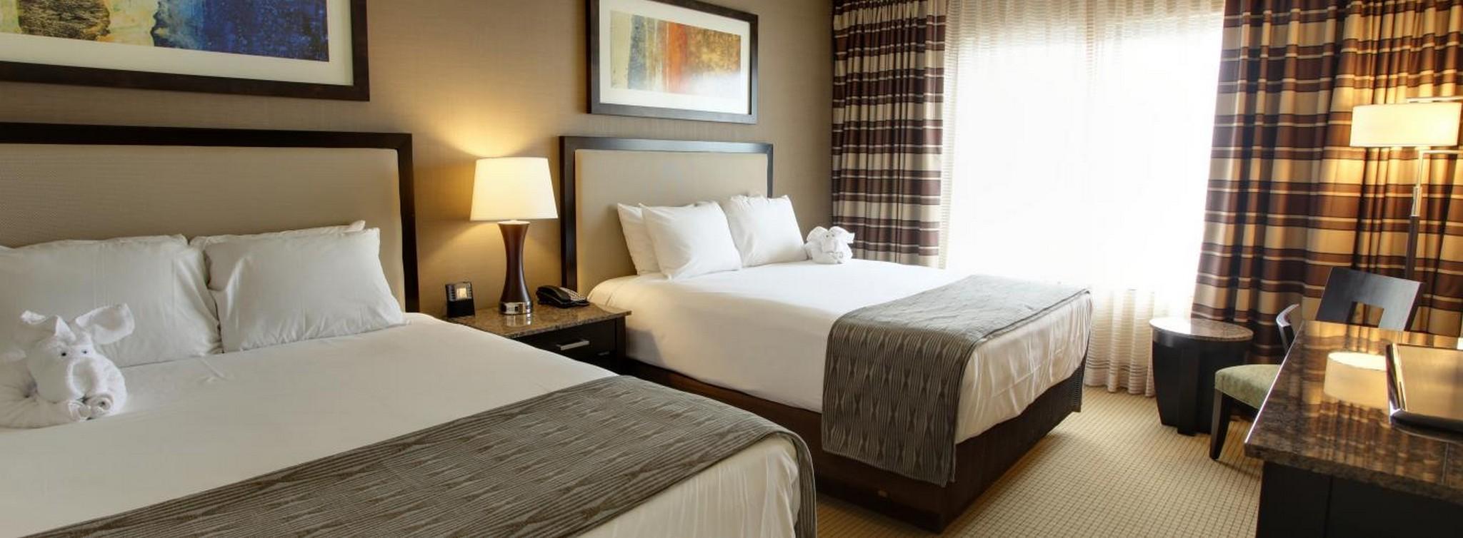 Superior, 2 Queen Beds, Smoking