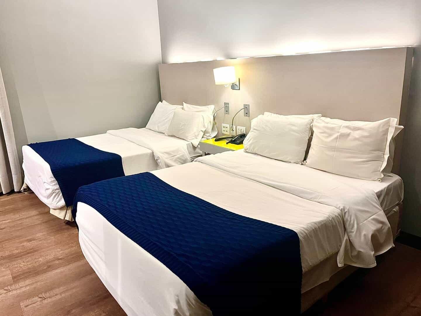 غرفة قياسية بسريرين، Oasis Plaza 4/6