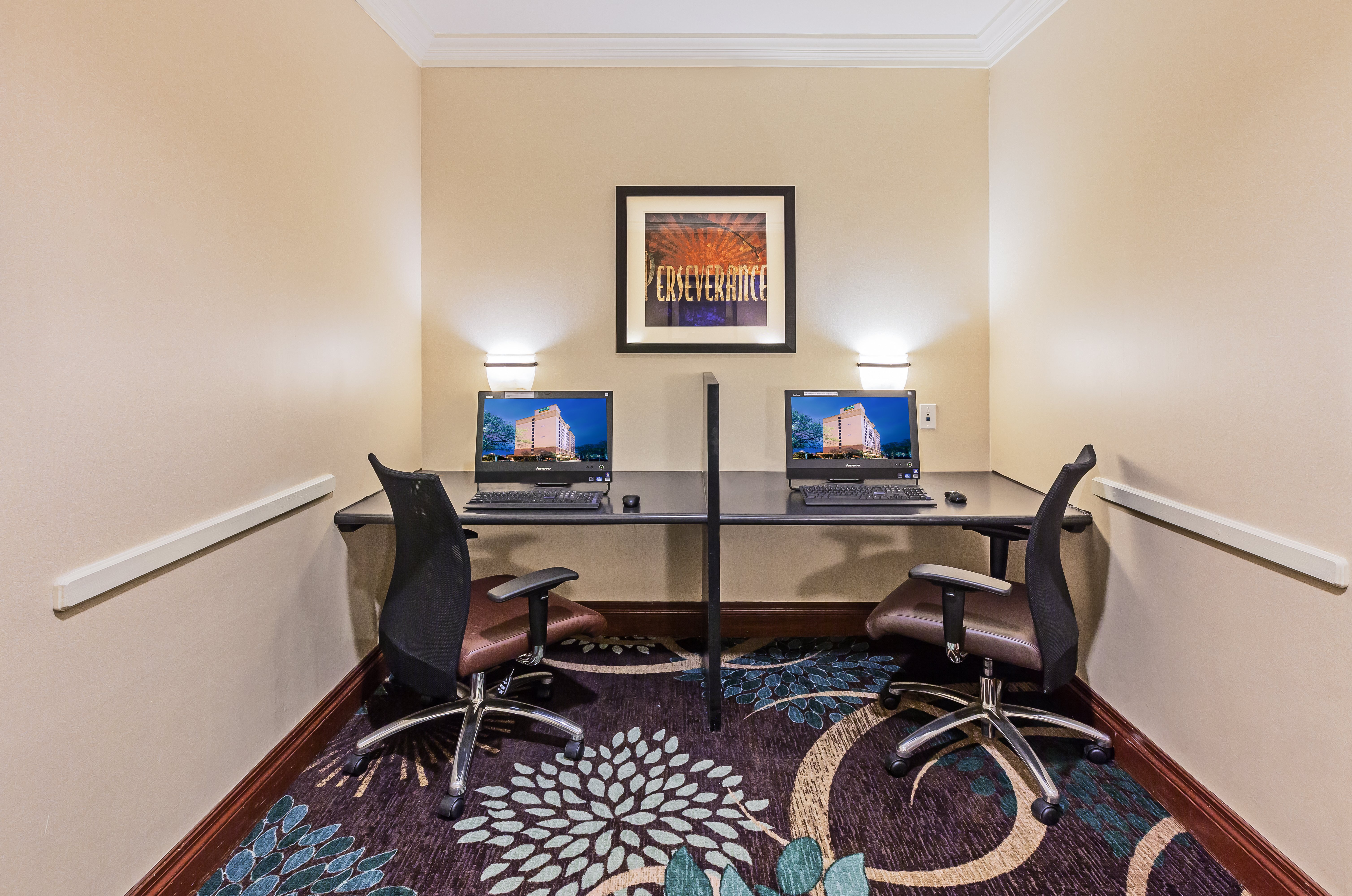 Staybridge Suites San Antonio Downtown Conv Ctr, an IHG Hotel 22/37