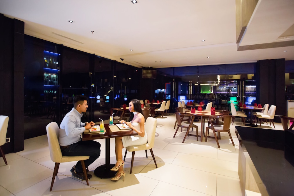 NOVOTEL PEKANBARU 50/67