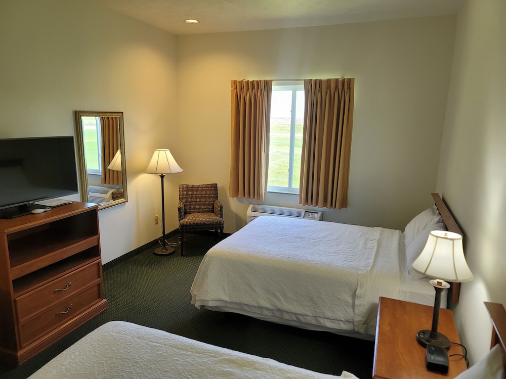 Horizon Inn and Suites 30/62