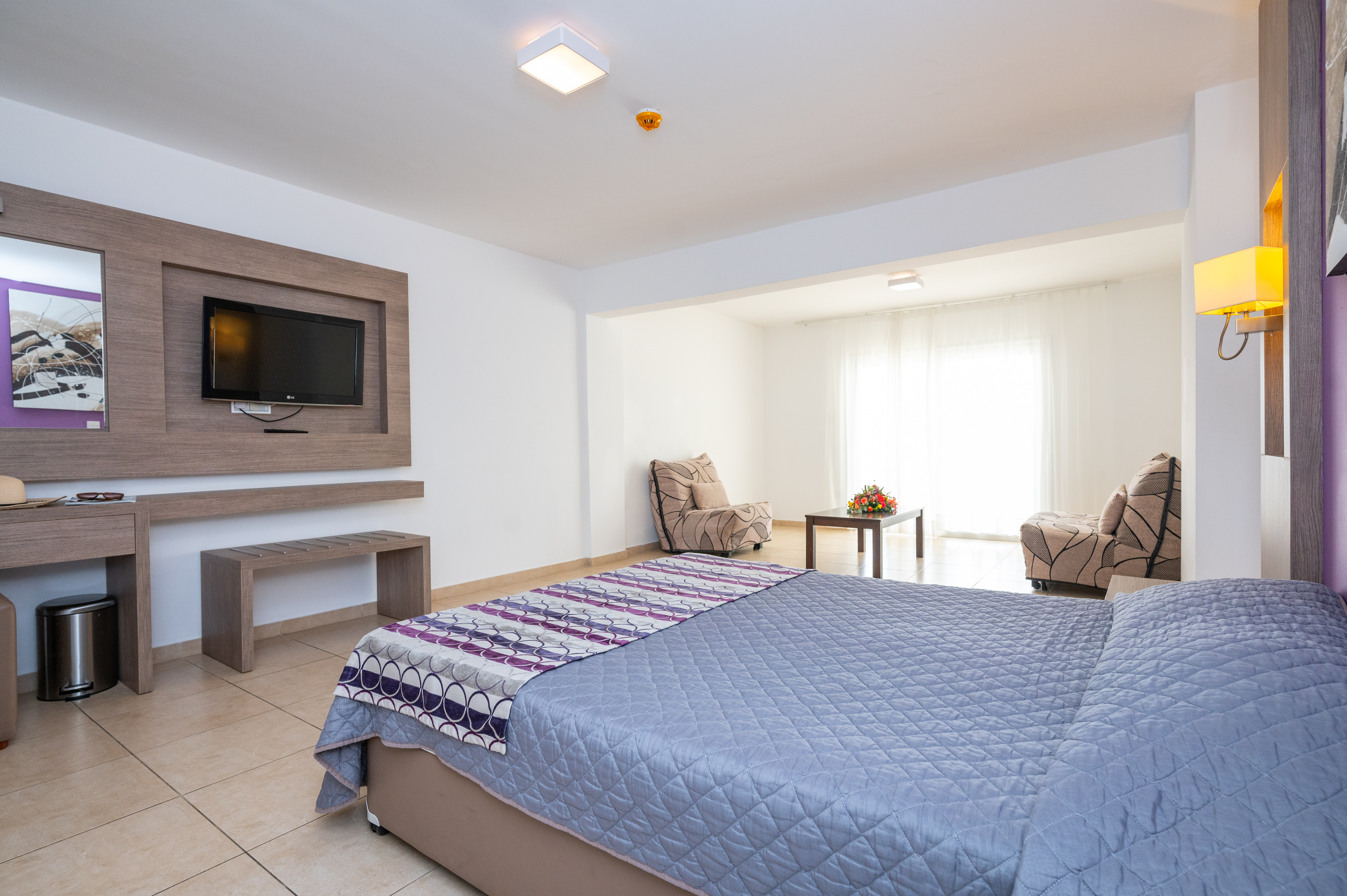 New Famagusta Hotel and Suites 6/50