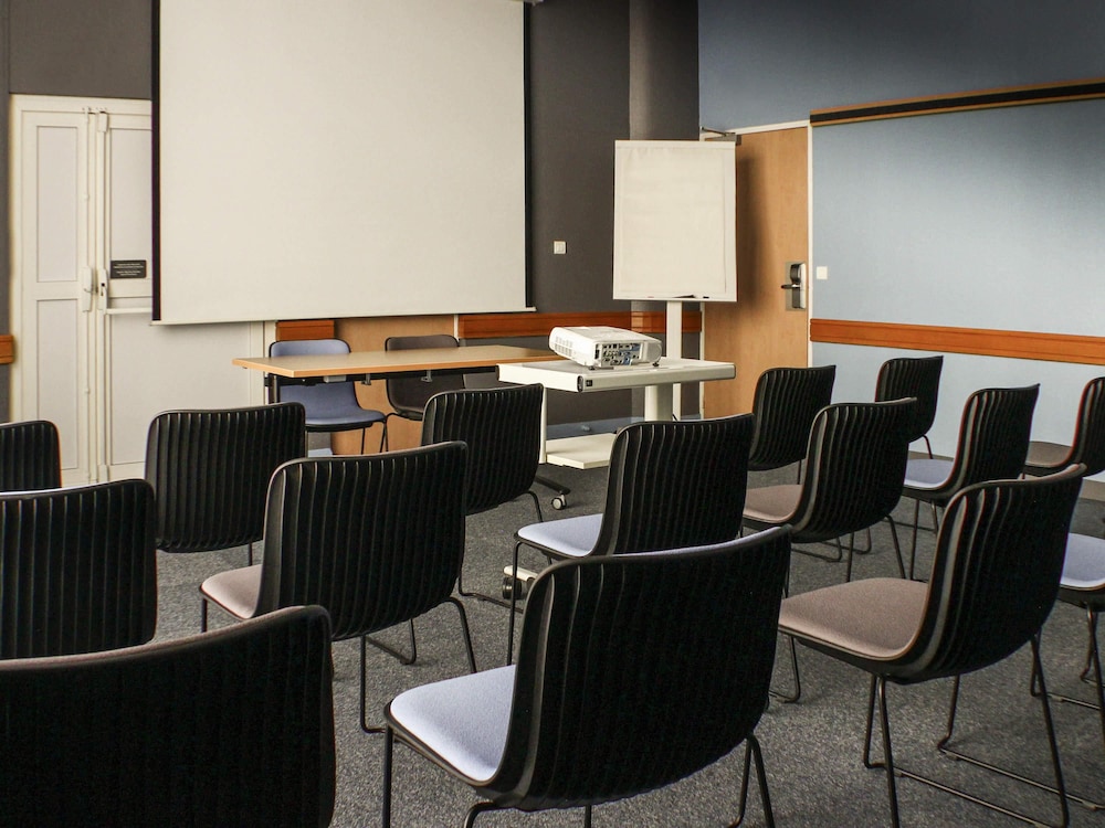 ibis Nantes Centre Tour Bretagne 67/71
