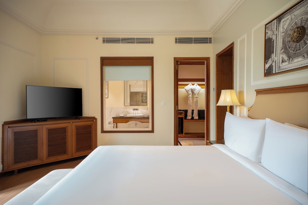 Radisson Resort Mount Abu 9/40