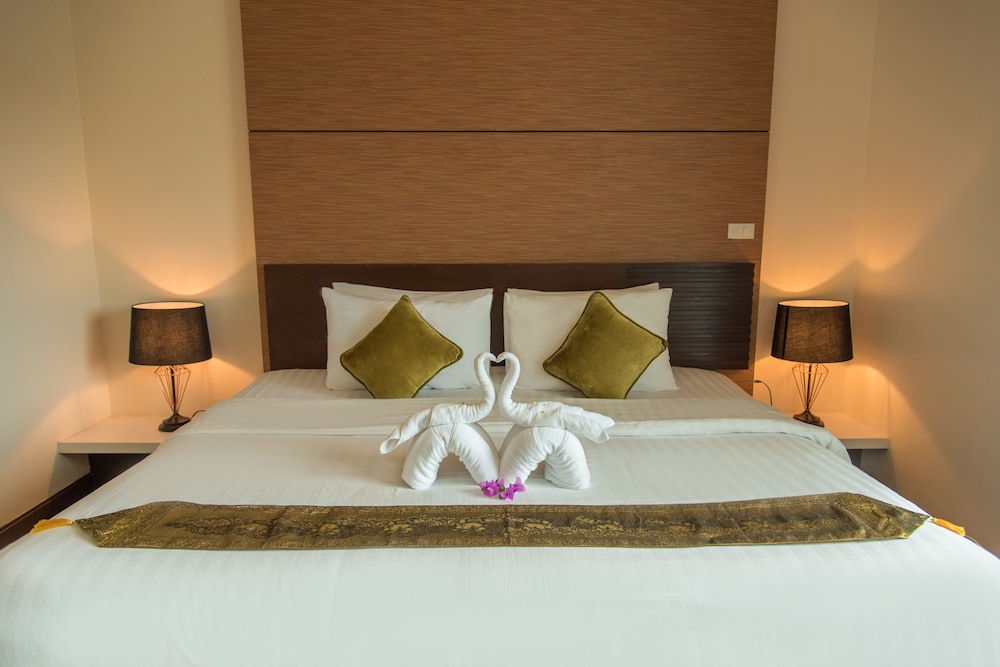 Phuket Jula Place 24/64