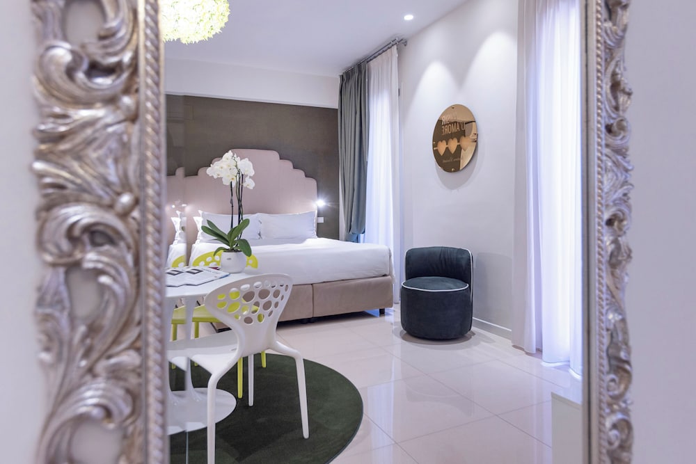 Opera Relais De Charme 15/72