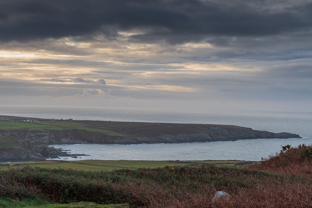 South Stack Coastal Retreats 33/50